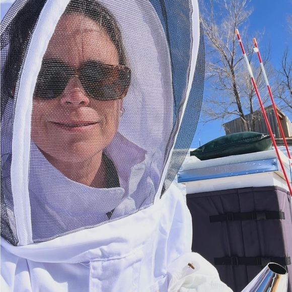 Meet your Posher, Sura-Quay or SQ - Picture 6 of 7